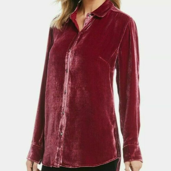 Tommy Bahama Tops - Tommy Bahama Velvet Sands Silk Button Shirt Shiny